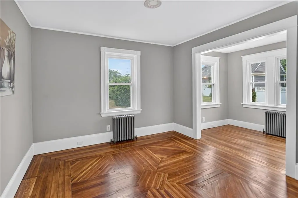 91 Ash Street Warwick RI 02888