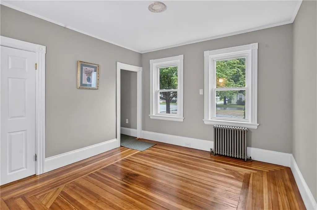 91 Ash Street Warwick RI 02888