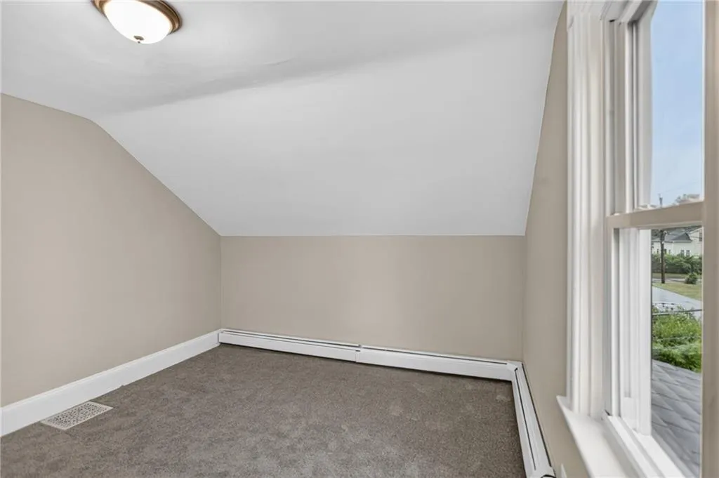 91 Ash Street Warwick RI 02888