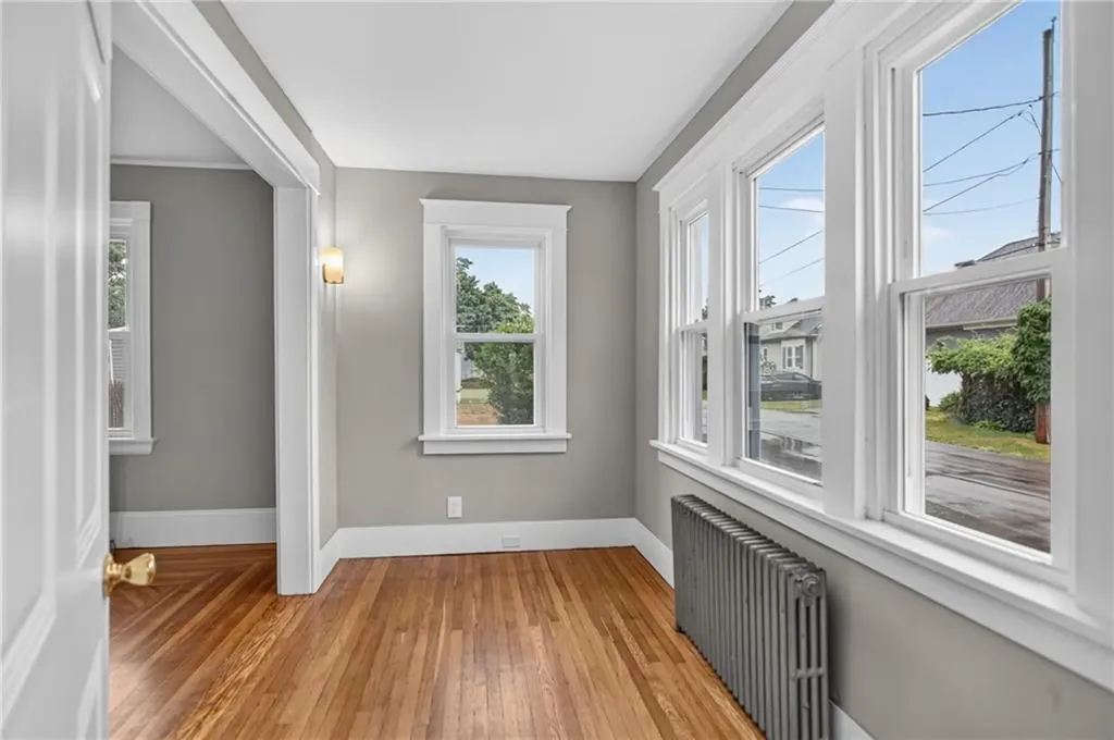 91 Ash Street Warwick RI 02888