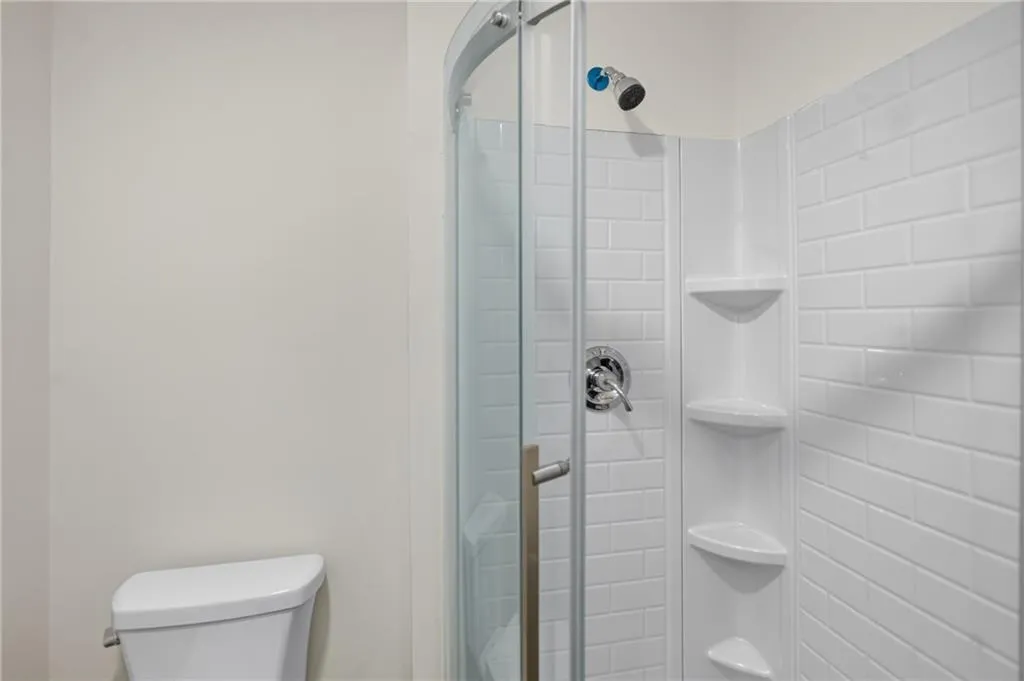 68 Uncas Street Warwick RI 02889