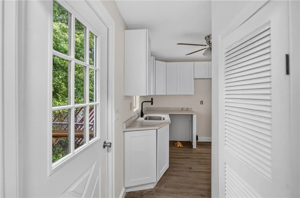 68 Uncas Street Warwick RI 02889