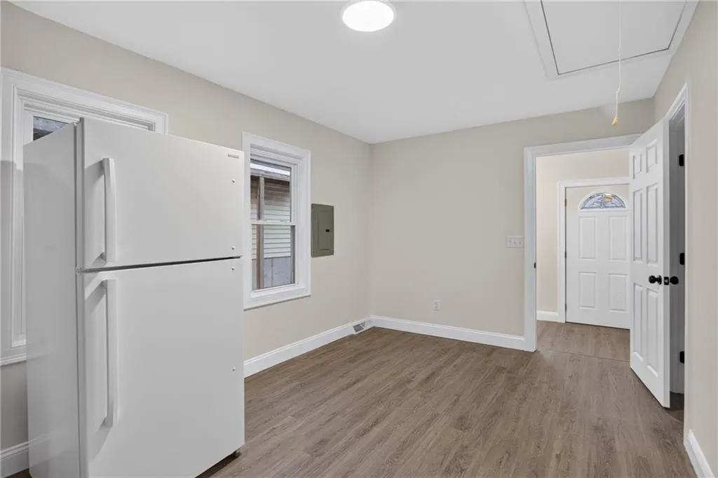 68 Uncas Street Warwick RI 02889