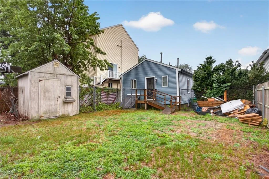 68 Uncas Street Warwick RI 02889