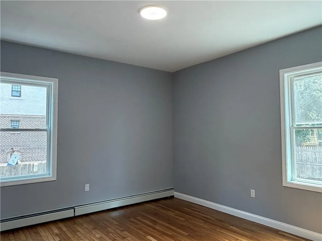 98 Whitmarsh Street Providence RI 02907