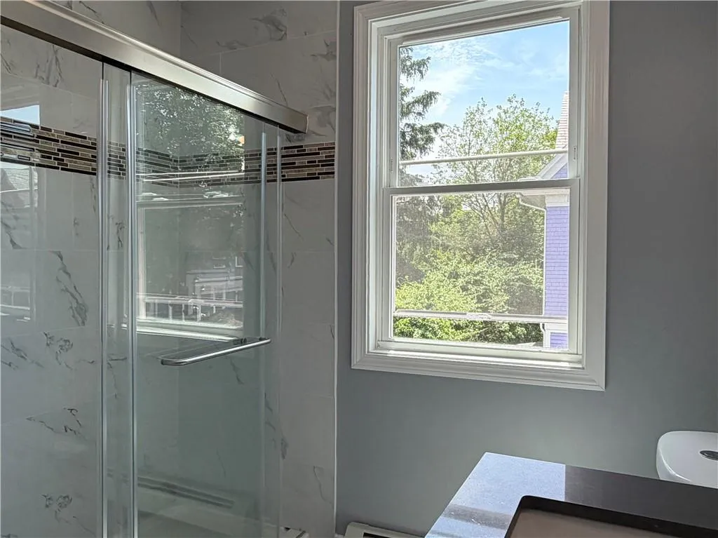 98 Whitmarsh Street Providence RI 02907