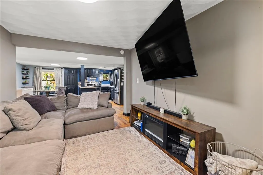 64 1/2 Tiogue Avenue West Warwick RI 02893
