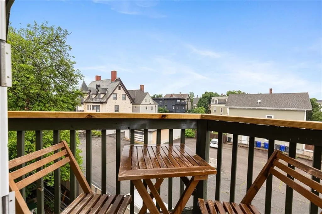 94 Grove Street Providence RI 02909