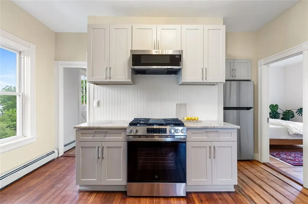 94 Grove Street Providence RI 02909