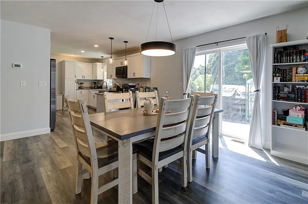 12 Arcadia Avenue Johnston RI 02919