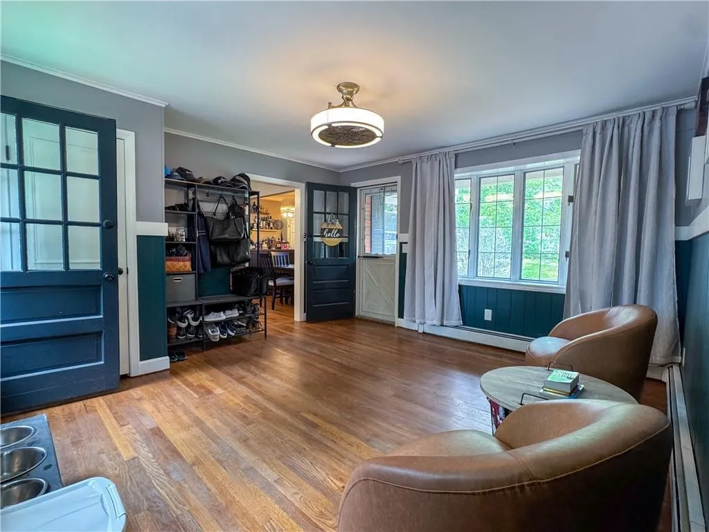 442 Eastview Avenue Somerset MA 02726