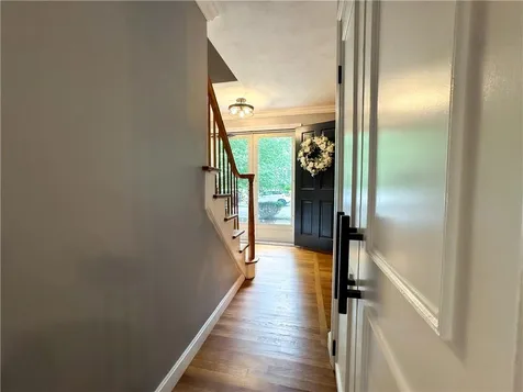 442 Eastview Avenue Somerset MA 02726