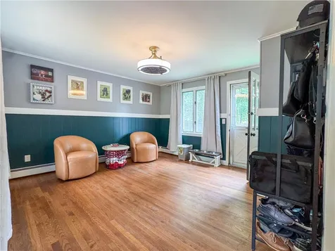 442 Eastview Avenue Somerset MA 02726