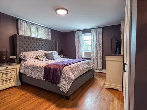 442 Eastview Avenue Somerset MA 02726