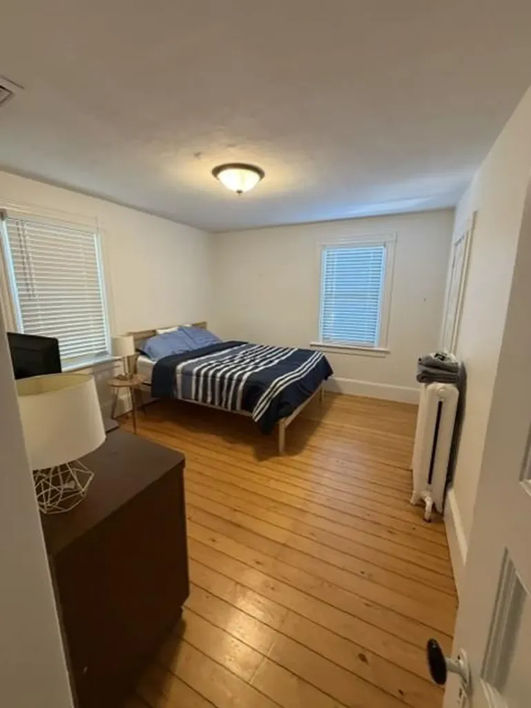 547 Spring Street Newport RI 02840