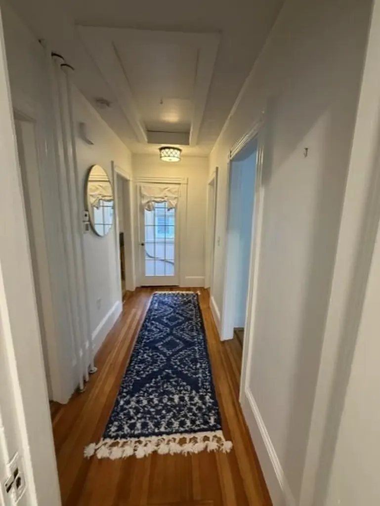 547 Spring Street Newport RI 02840