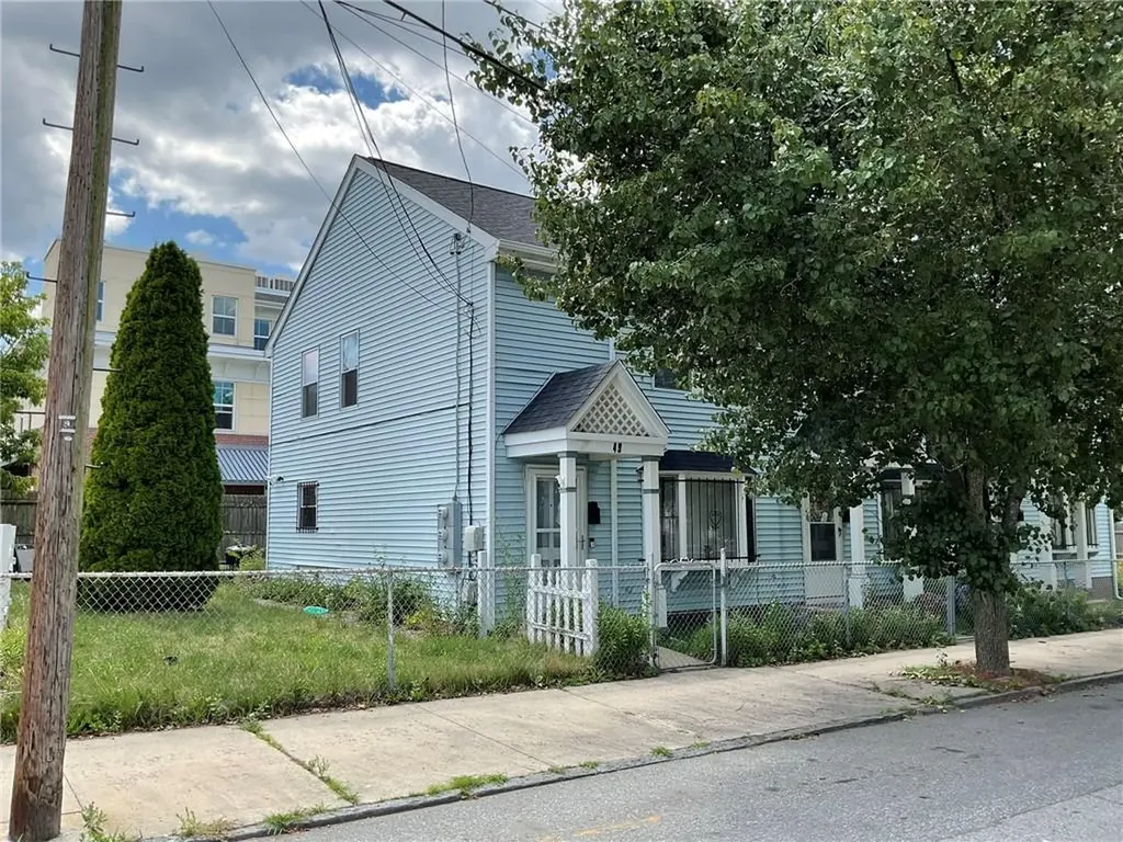 49 Portland Street Providence RI 02907
