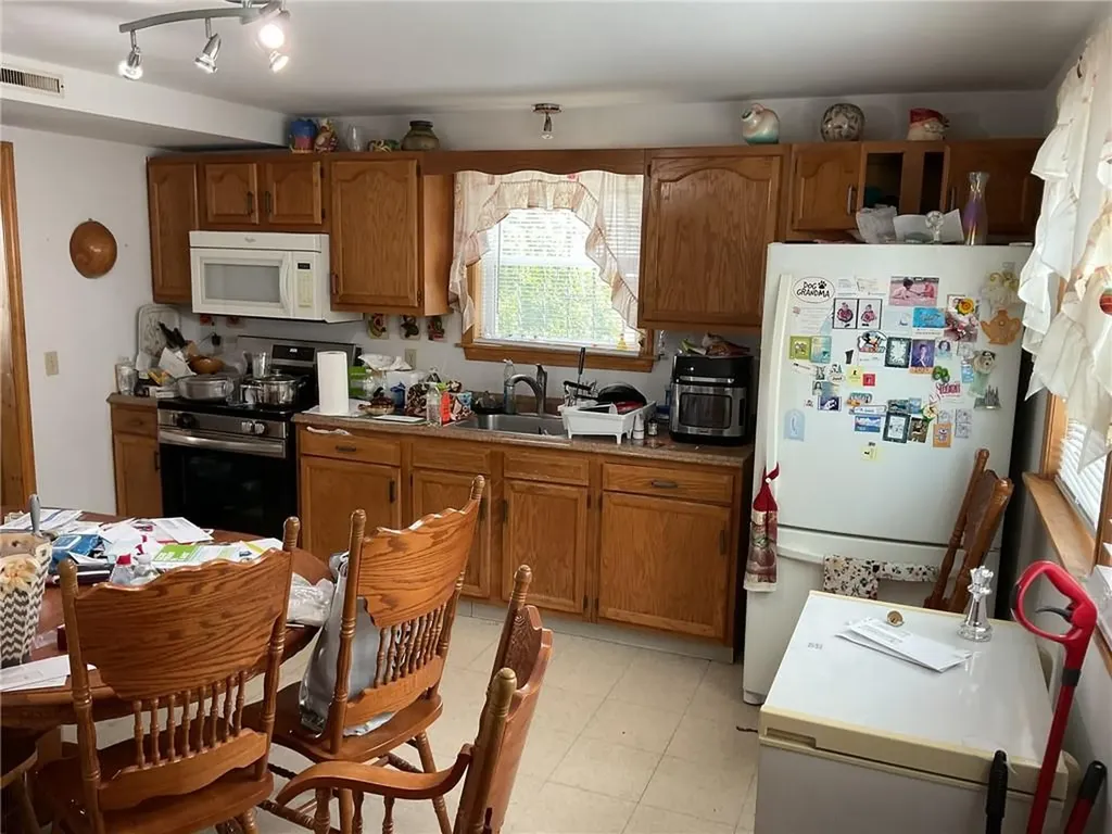 49 Portland Street Providence RI 02907