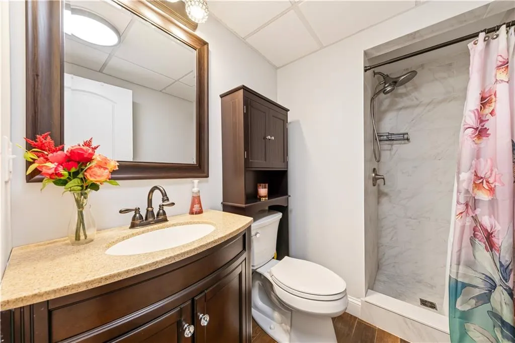 206 Burnside Avenue Seekonk MA 02771