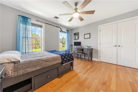 206 Burnside Avenue Seekonk MA 02771
