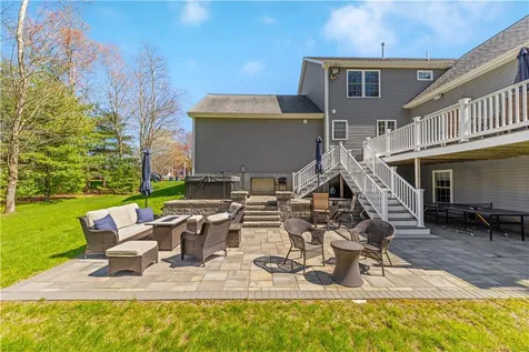 206 Burnside Avenue Seekonk MA 02771
