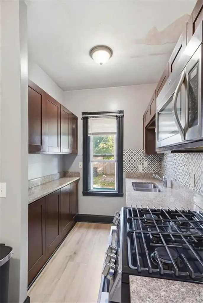 94 Lexington Avenue Providence RI 02907