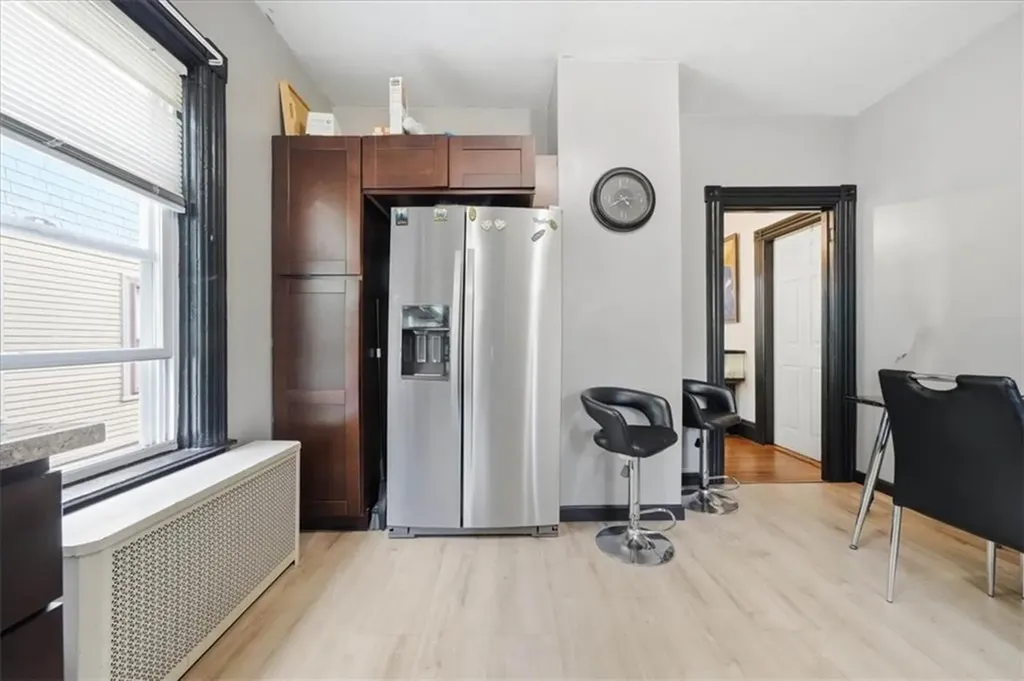 94 Lexington Avenue Providence RI 02907