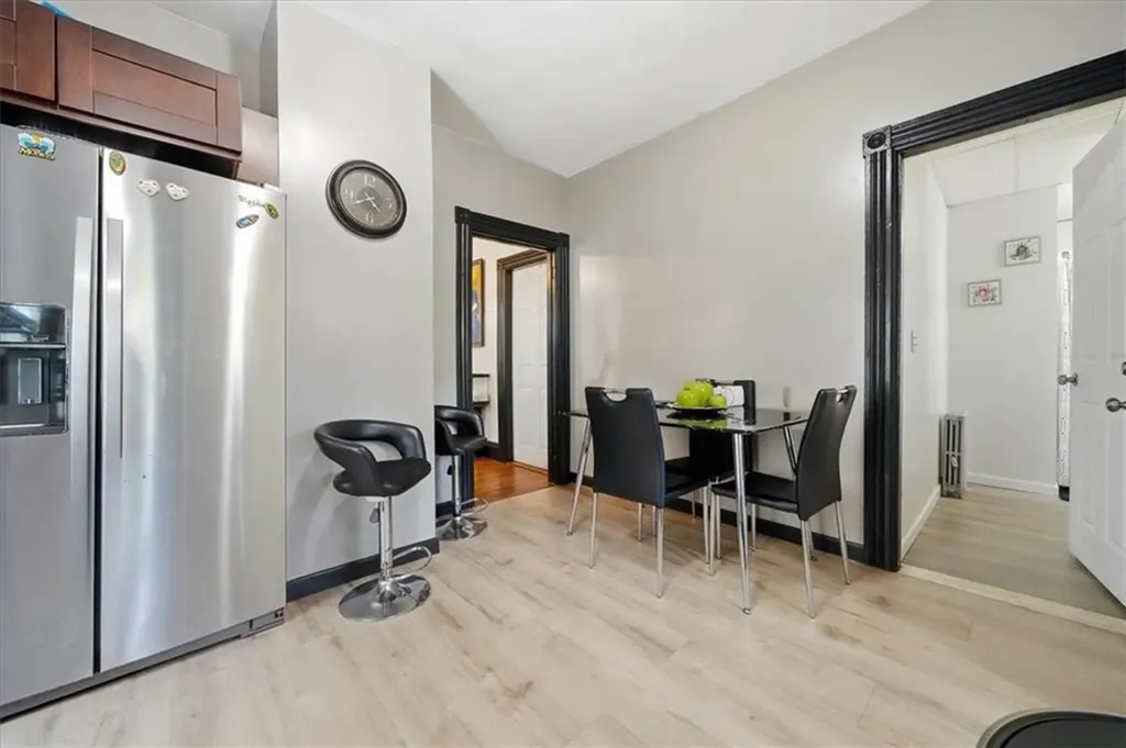 94 Lexington Avenue Providence RI 02907