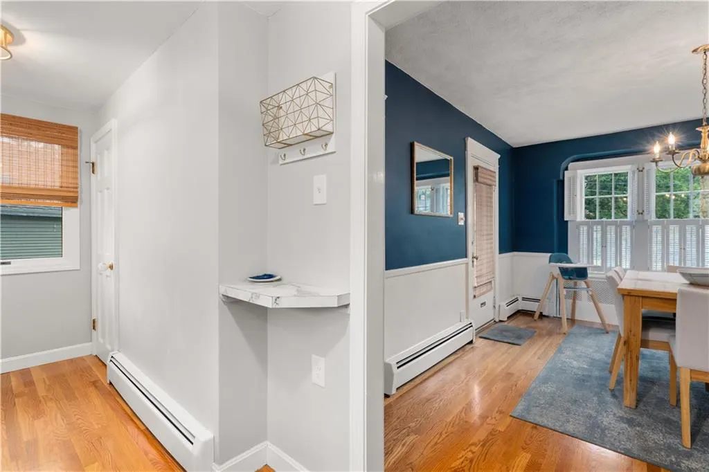 197 Wilson Avenue East Providence RI 02916