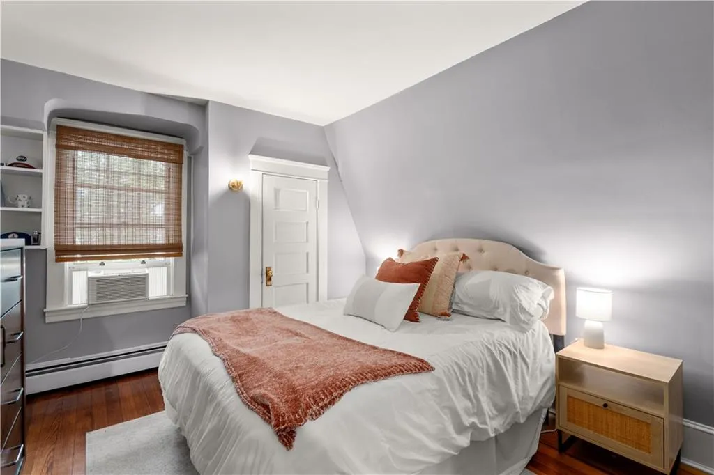 197 Wilson Avenue East Providence RI 02916