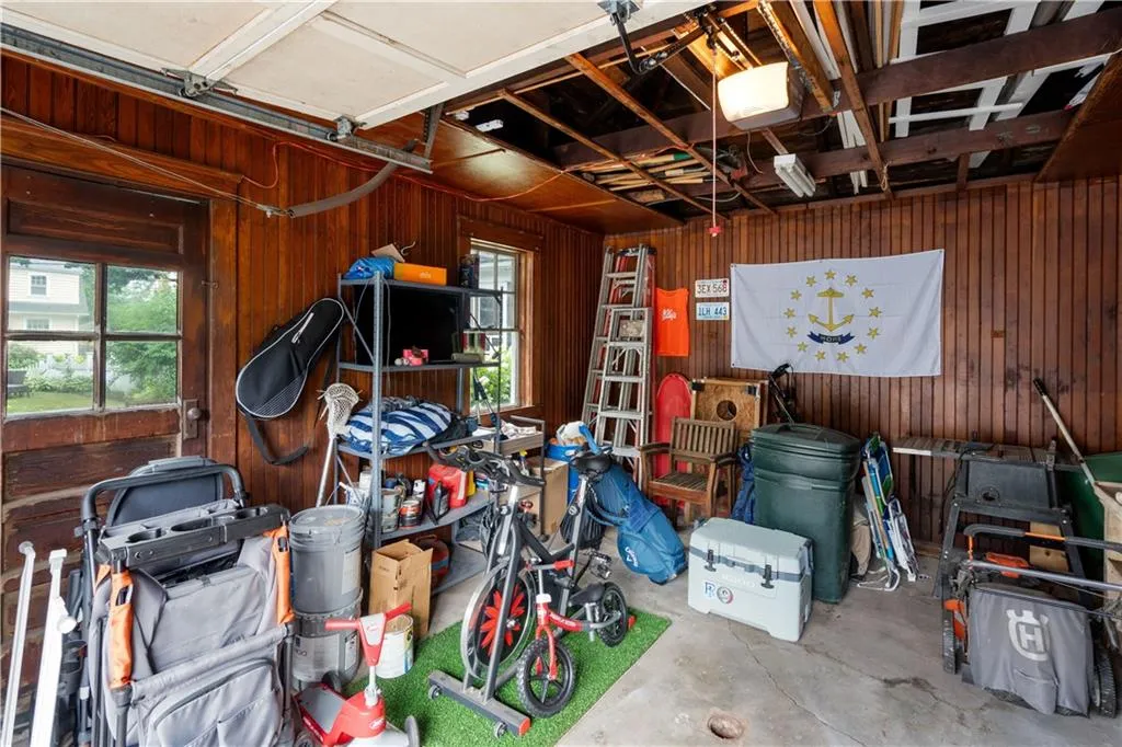 197 Wilson Avenue East Providence RI 02916