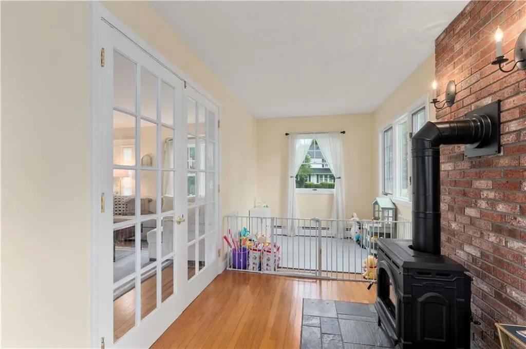 197 Wilson Avenue East Providence RI 02916