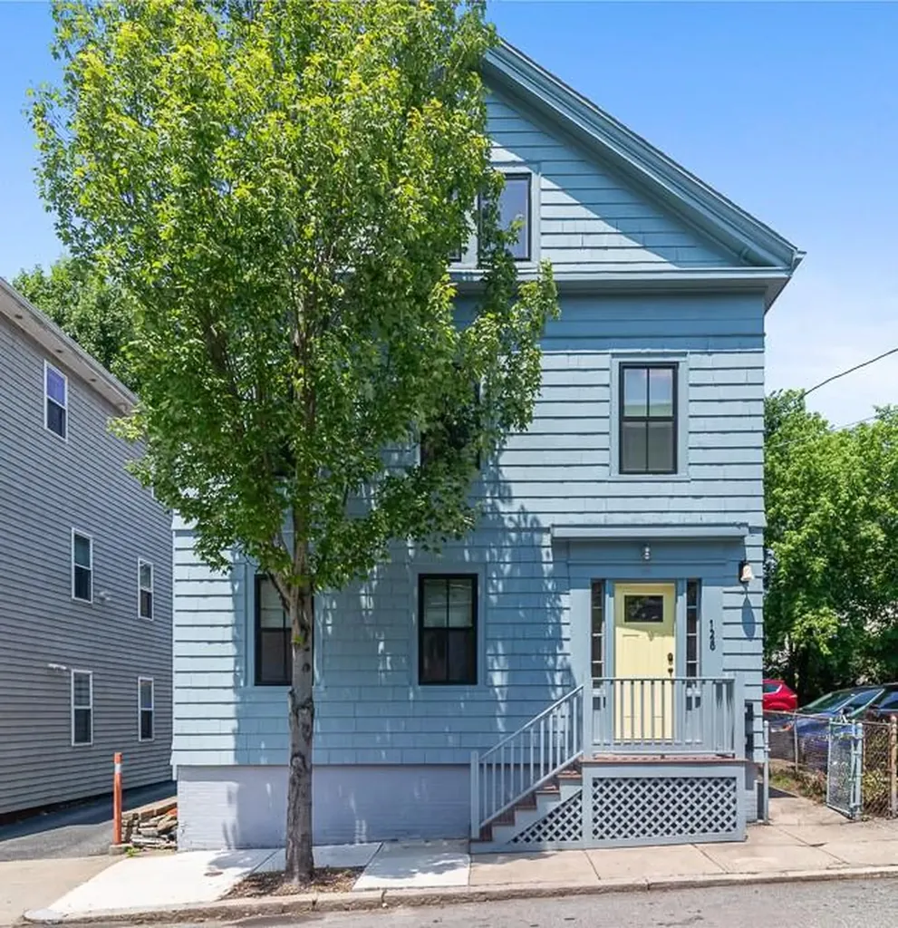 128 Sheldon Street Providence RI 02906