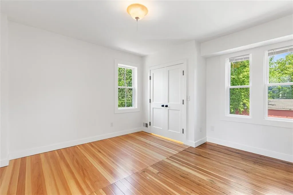 128 Sheldon Street Providence RI 02906
