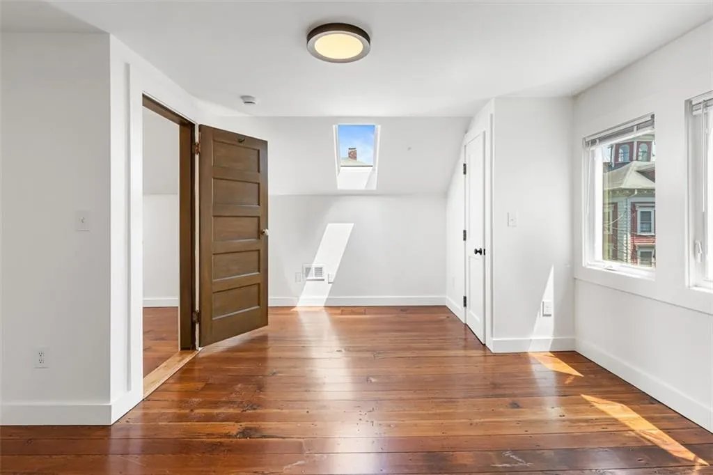 128 Sheldon Street Providence RI 02906