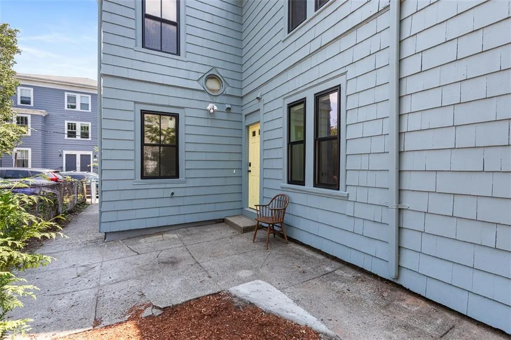 128 Sheldon Street Providence RI 02906