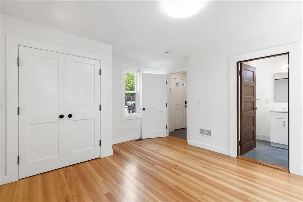 128 Sheldon Street Providence RI 02906