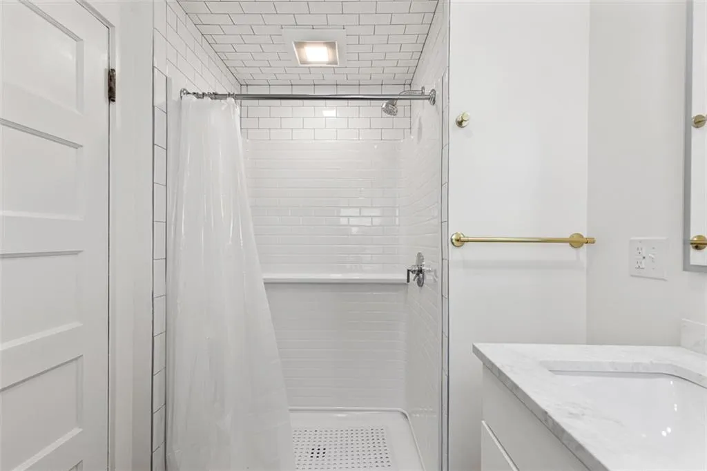 128 Sheldon Street Providence RI 02906