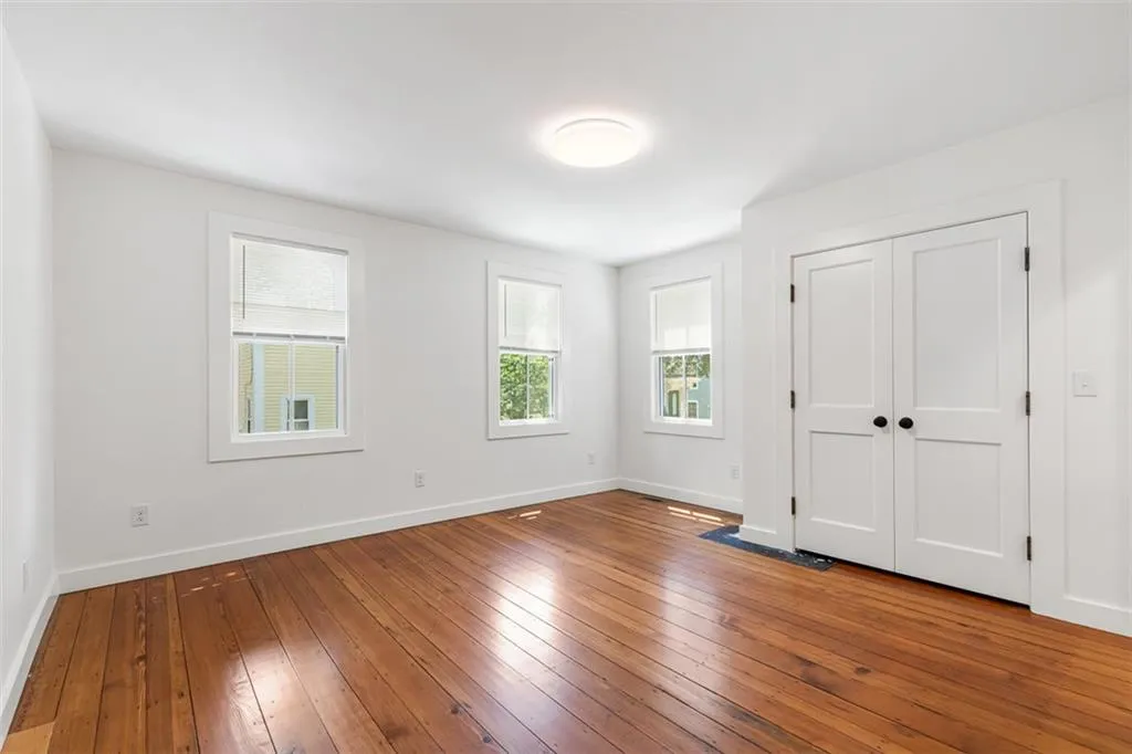 128 Sheldon Street Providence RI 02906