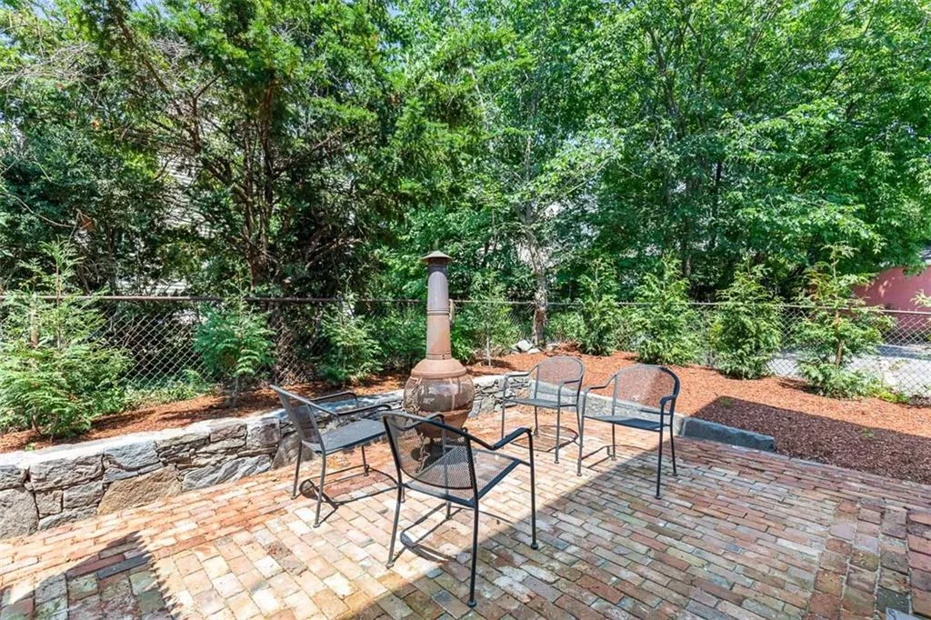 128 Sheldon Street Providence RI 02906
