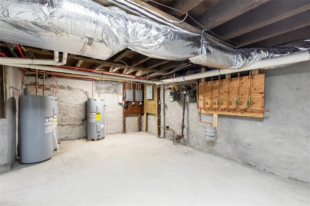 128 Sheldon Street Providence RI 02906