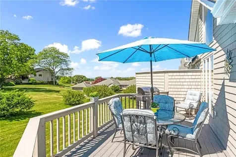 454 Paddock Lane Bristol RI 02809