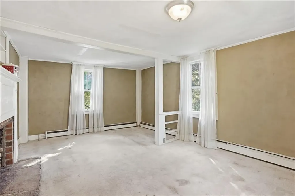 1162 Douglas Pike Smithfield RI 02917