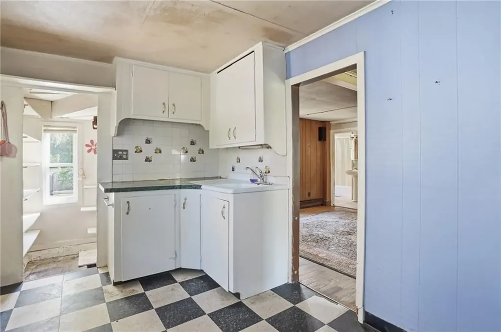 1162 Douglas Pike Smithfield RI 02917