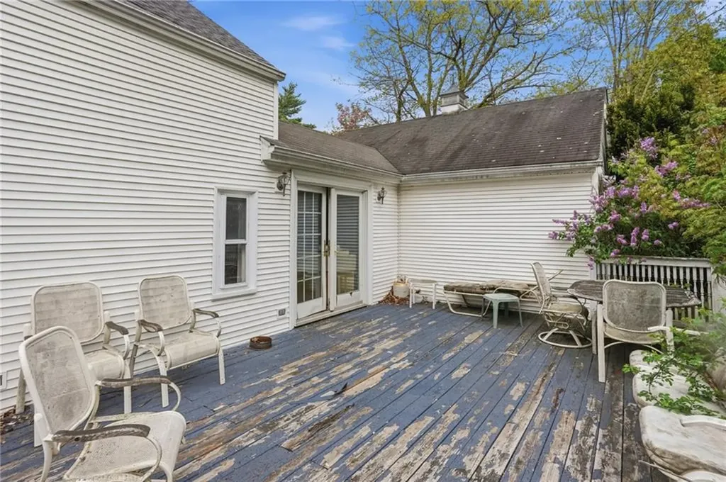 1162 Douglas Pike Smithfield RI 02917