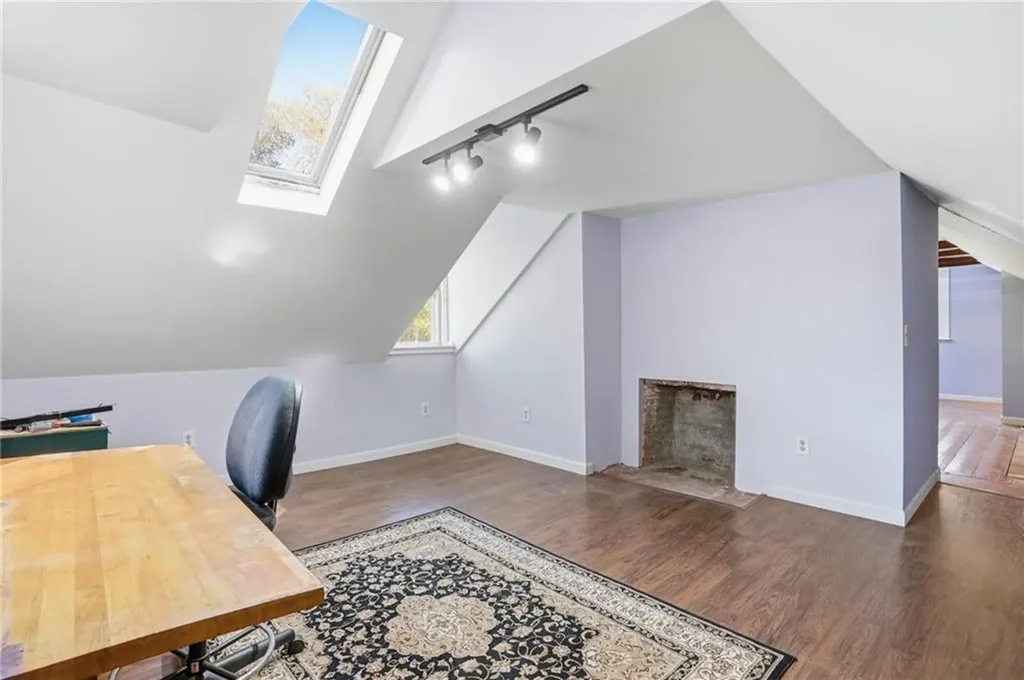 1162 Douglas Pike Smithfield RI 02917