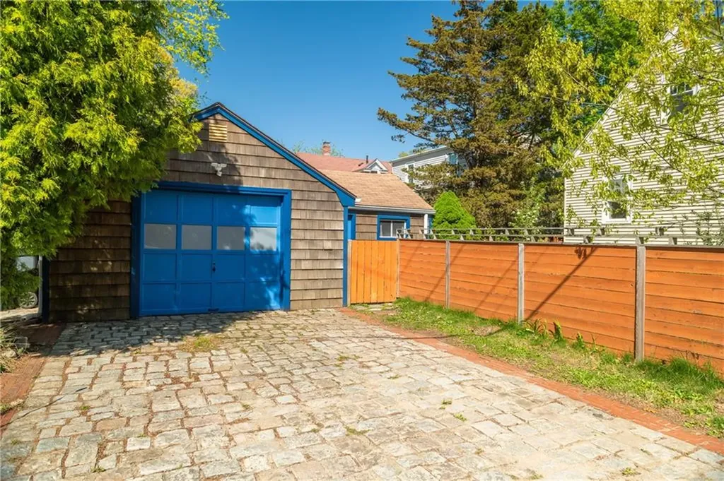 31 Errol Street Warwick RI 02888