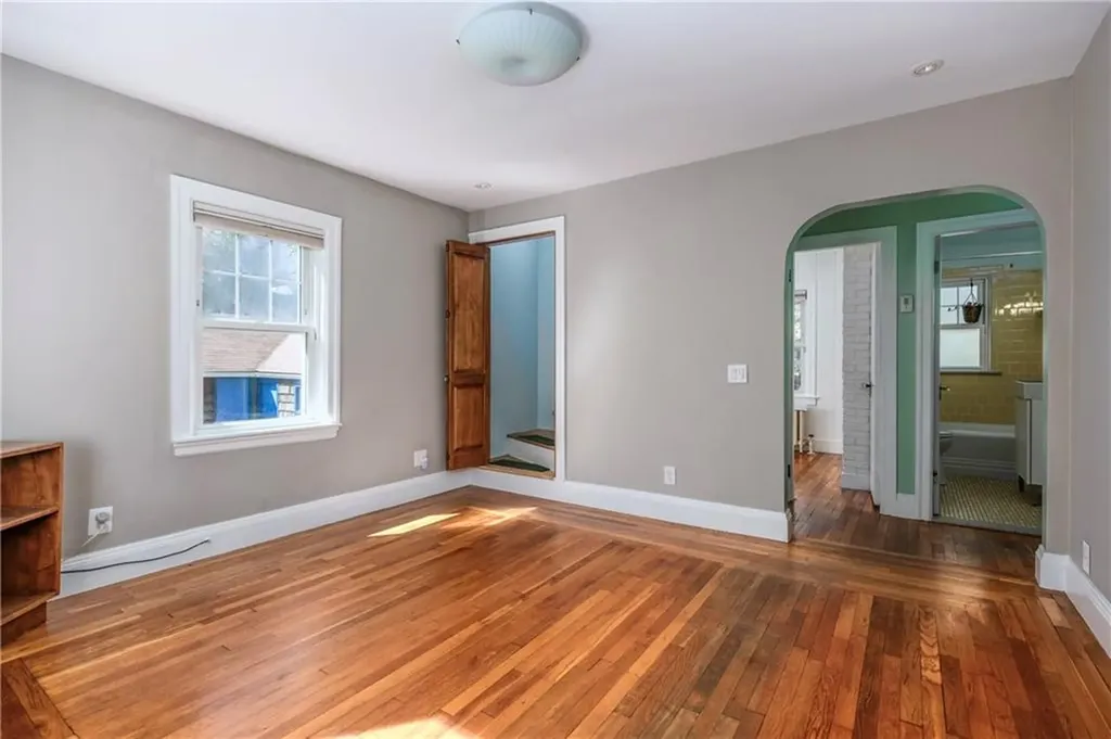 31 Errol Street Warwick RI 02888