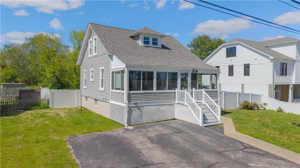 43 Samuel Gorton Avenue Warwick RI 02889