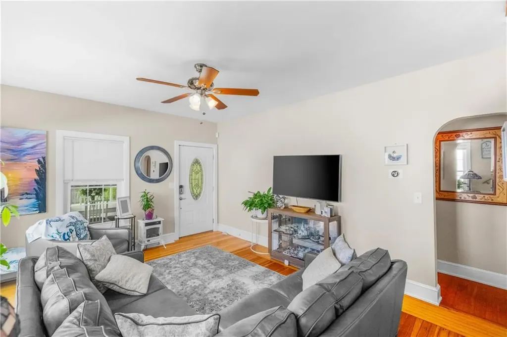 43 Samuel Gorton Avenue Warwick RI 02889